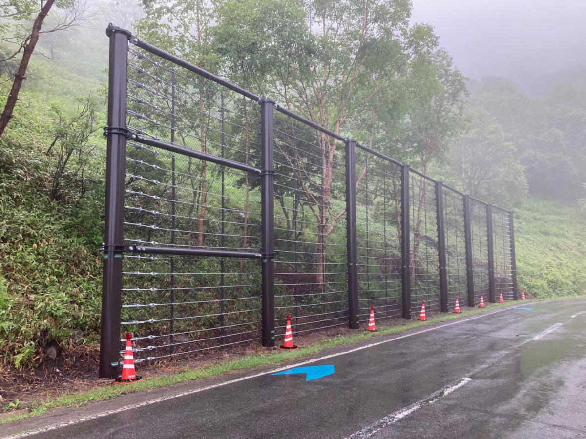 落石防護柵 – トライアン株式会社