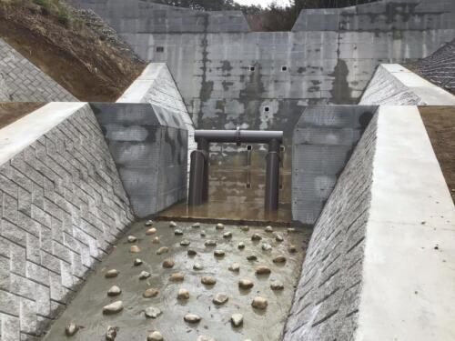 2025年 松本市千石沢 h型スリットダム1基H＝2m