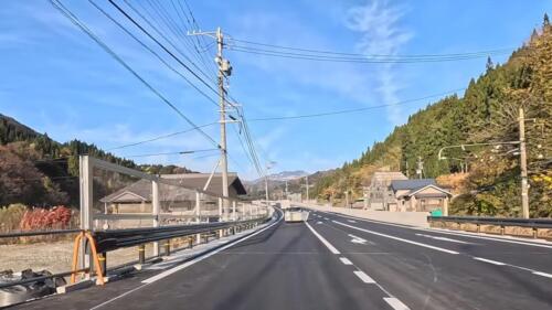 2025年 小谷村雨中バイパス アクリル遮音壁 H2m＊L51m